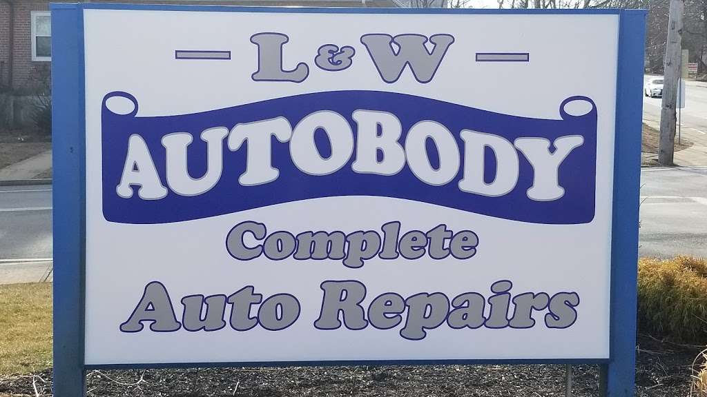 L & W Auto Body Inc | 536 S Main St, Randolph, MA 02368, USA | Phone: (781) 986-5548