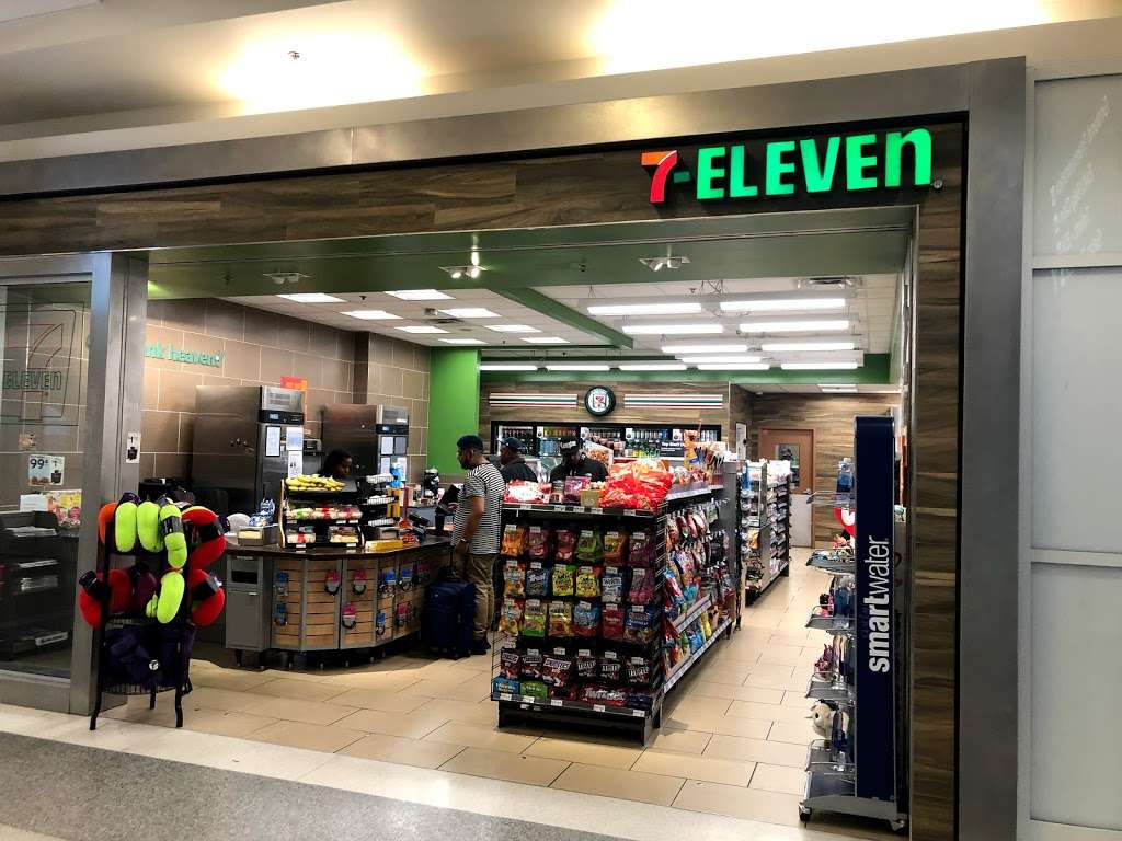 7-Eleven | 2610 N International Pkwy, Dallas, TX 75261, USA | Phone: (972) 973-6418