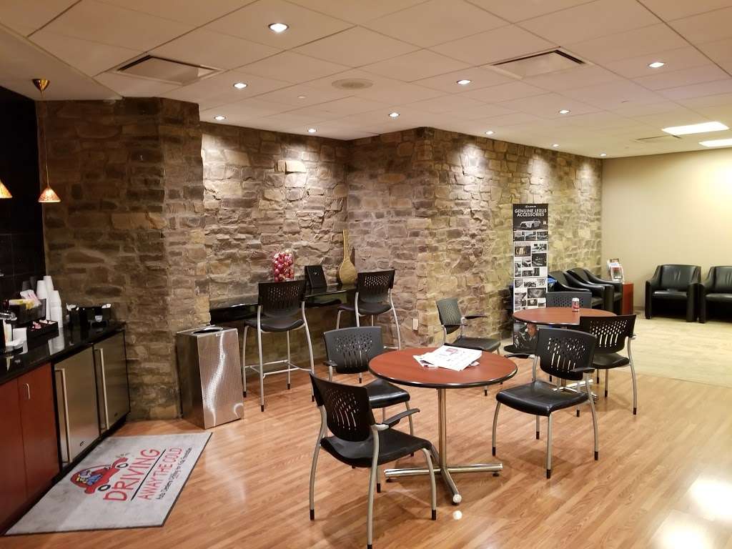 Lexus of Chester Springs | 400 Pottstown Pike, Chester Springs, PA 19425, USA | Phone: (610) 321-8000