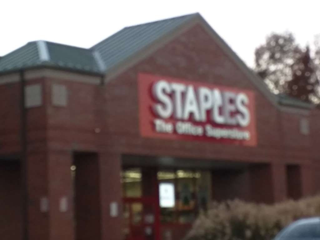 Staples | 10 West Road, Newtown, PA 18940, USA | Phone: (215) 579-0151