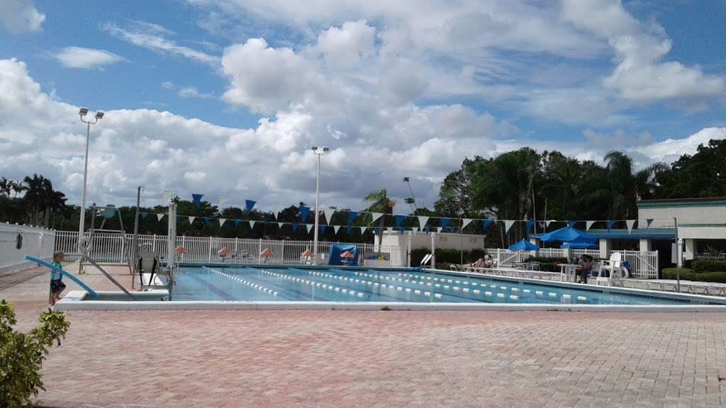 Cooper City Pool & Tennis Center Park | 11600 Stonebridge Pkwy, Hollywood, FL 33026 | Phone: (954) 436-7300