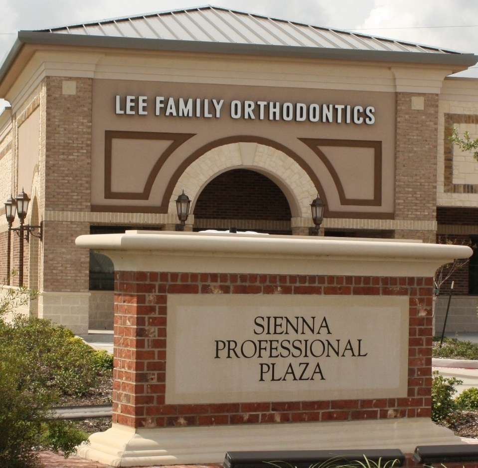 Lee Family Orthodontics | 9201 Sienna Ranch Rd #101, Missouri City, TX 77459 | Phone: (281) 778-3688