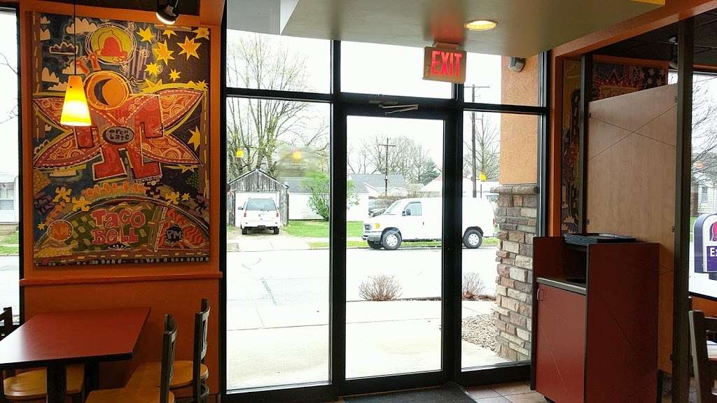 Taco Bell | 1105 25th St, Columbus, IN 47201, USA | Phone: (812) 372-9489