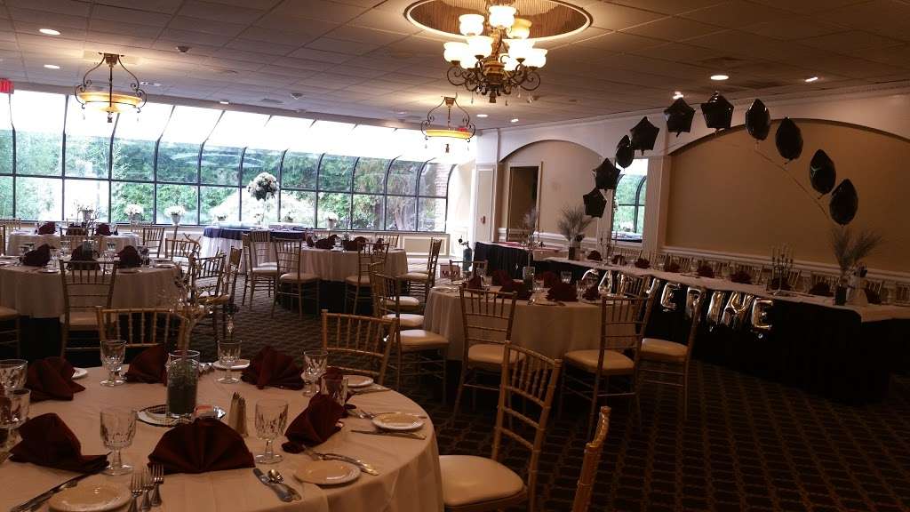 MJs at Buttonwood Manor | 845 NJ-34, Matawan, NJ 07747, USA | Phone: (732) 566-6220