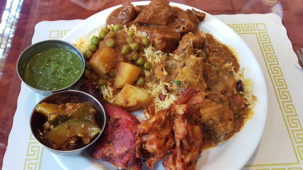 Curry Place Gaithersburg | 385 Muddy Branch Rd, Gaithersburg, MD 20878, USA | Phone: (301) 355-8077