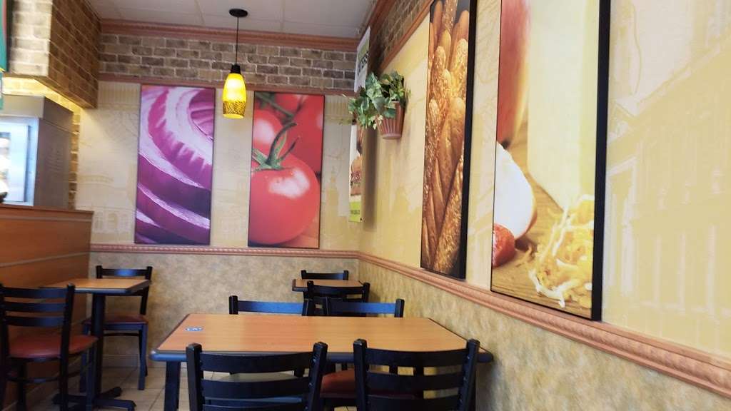 Subway Restaurants | 13657 Beverly Ford Rd, Elkwood, VA 22718, USA | Phone: (540) 727-0023