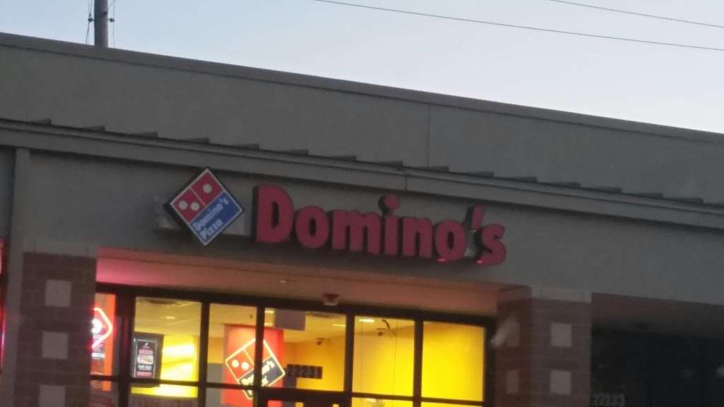 Dominos Pizza | 22231 W 66th St, Shawnee, KS 66226, USA | Phone: (913) 422-9494