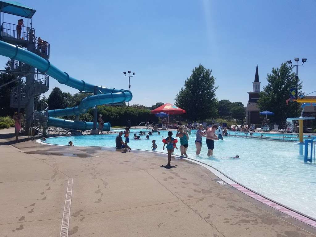 Splash Cove | 5800 King Ave, Shawnee, KS 66203 | Phone: (913) 631-7177