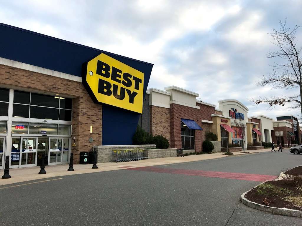 Best Buy | 215 Stafford Park Blvd, Manahawkin, NJ 08050, USA | Phone: (609) 978-9425