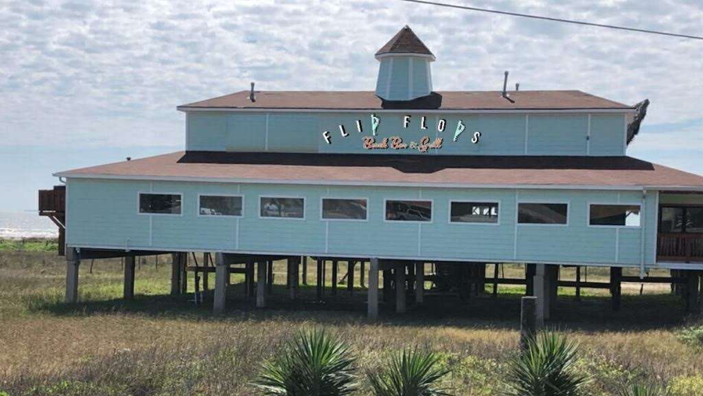 Flip Flops Beach Bar & Grill | 731 Seawall Blvd, Galveston, TX 77550, USA | Phone: (409) 539-5189