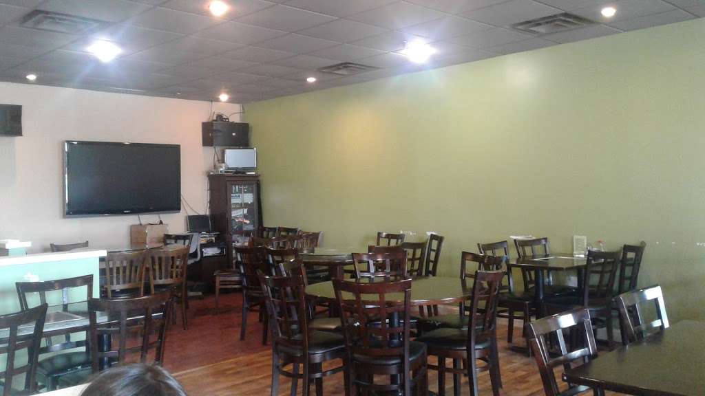 Oasis Chinese Restaurant | 2652 E 10th St, Bloomington, IN 47408, USA | Phone: (812) 339-3999