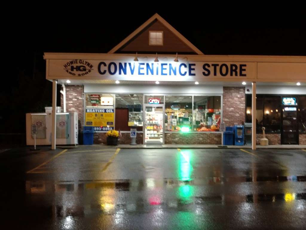Howie Glynn & Sons Convenience Store | 4 Cobbetts Pond Rd, Windham, NH 03087, USA | Phone: (603) 893-3681