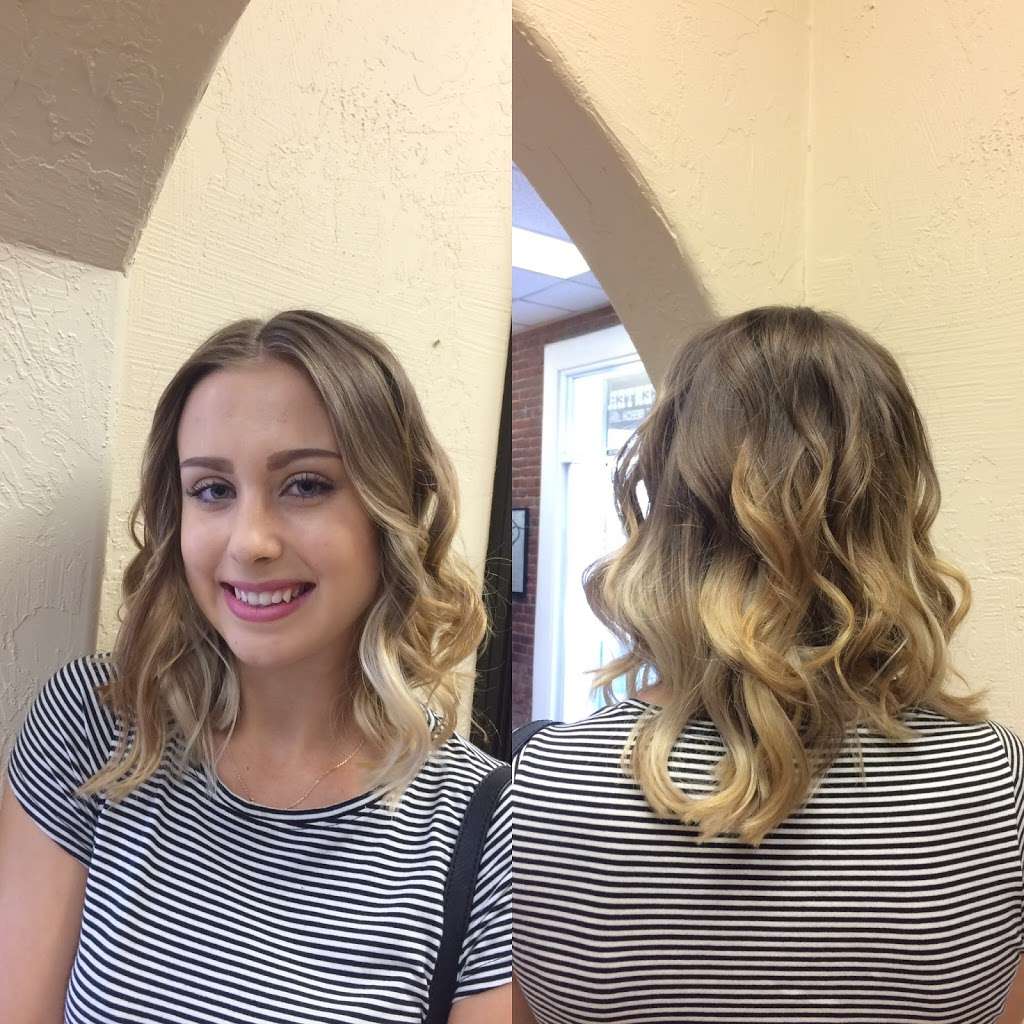 Joyce Fitzgerald Stylist @ Bello Lei Salon | 131 W Beech St #102, Fallbrook, CA 92028, USA | Phone: (760) 497-8394