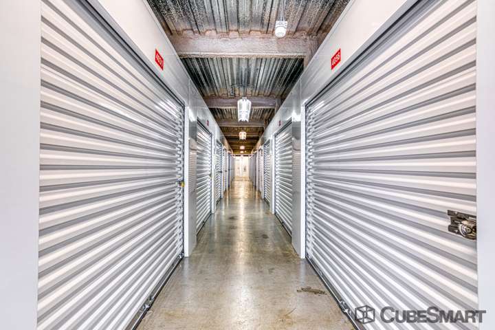 CubeSmart Self Storage | 490 NW 36th St, Miami, FL 33127, USA | Phone: (786) 558-1001