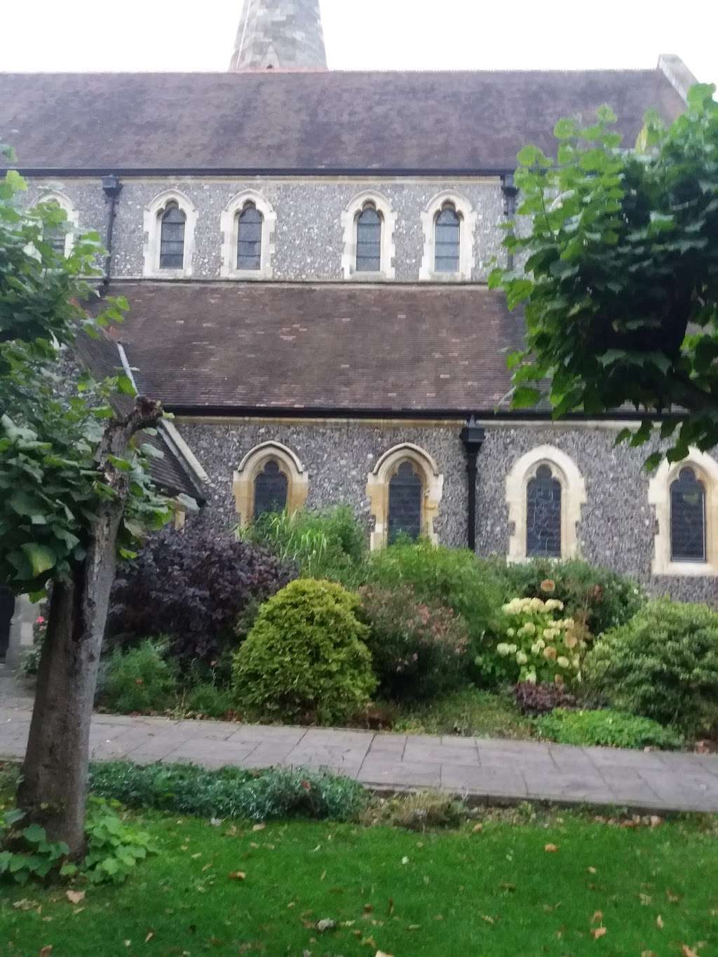 All Saints C of E Church | 122 Oakleigh Rd N, London N20 9EZ, UK | Phone: 020 8445 8388