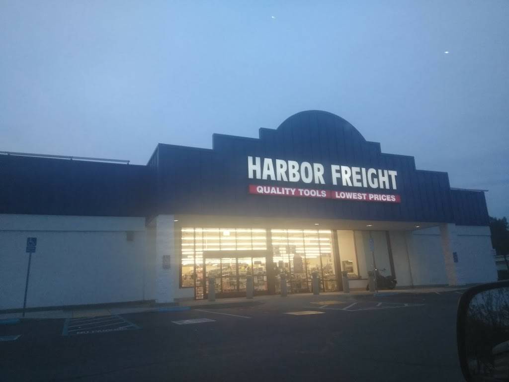 Harbor Freight Tools | 1900 Howe Ave, Sacramento, CA 95825, USA | Phone: (916) 643-9640