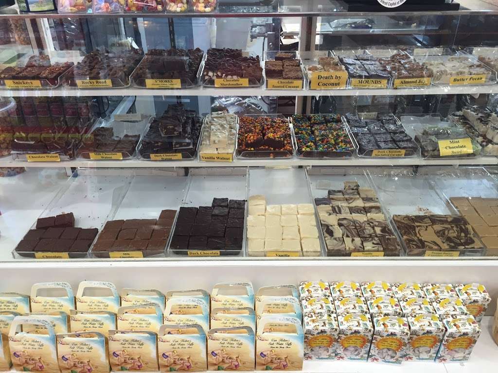 Van Holtens Sweet Shop | 811 Ocean Terrace, Seaside Heights, NJ 08751, USA | Phone: (732) 830-2220