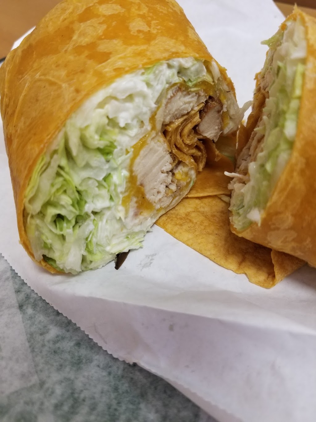 Subway Restaurants | 836 W Main St, New Holland, PA 17557, USA | Phone: (717) 354-2409