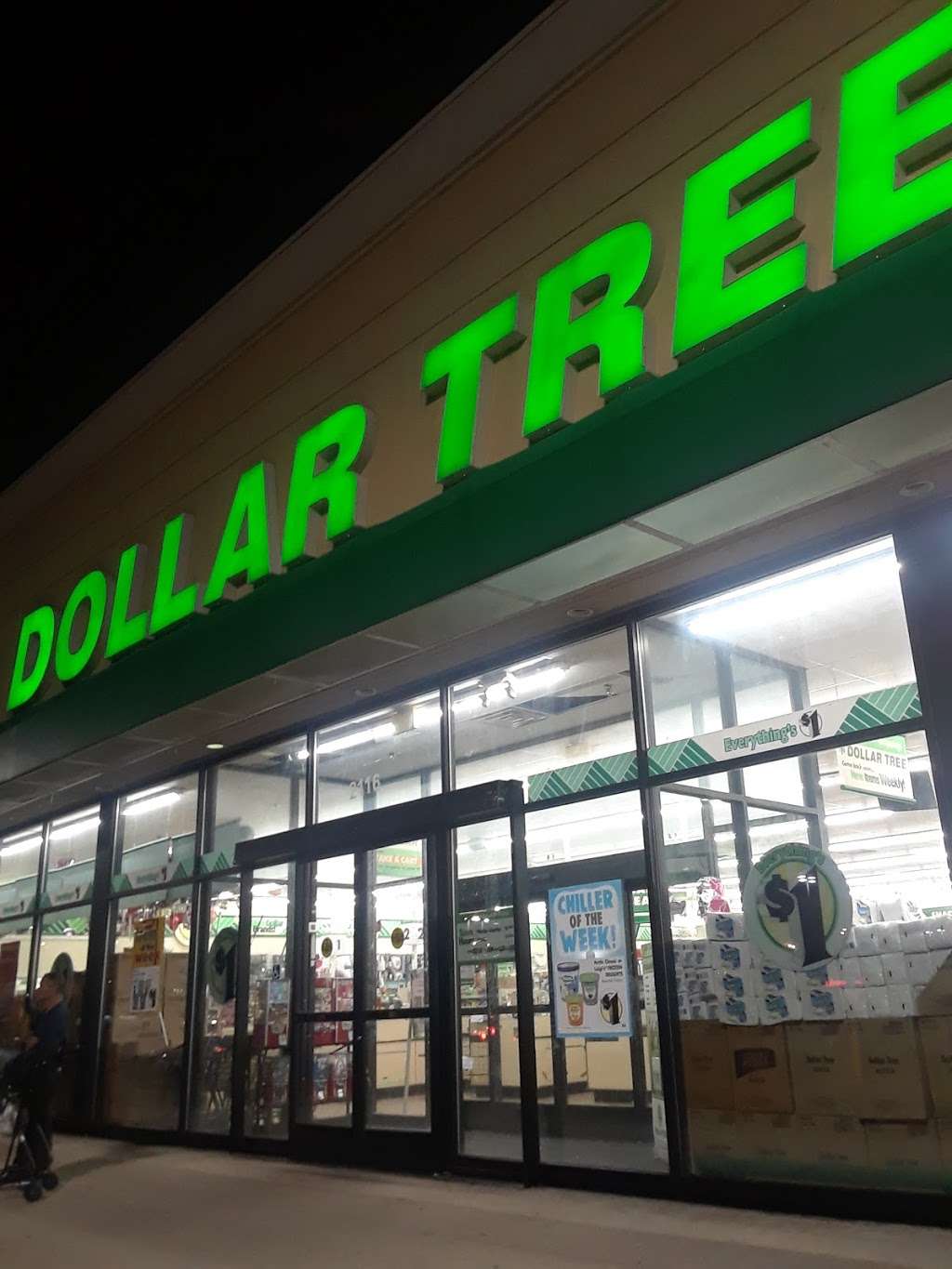 Dollar Tree | 2116 S Christopher Columbus Blvd, Philadelphia, PA 19148, USA | Phone: (215) 551-1867