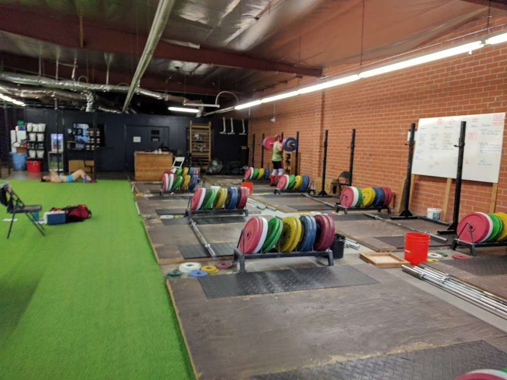 Team CrossFit Academy | 205 W Duarte Rd, Monrovia, CA 91016, USA | Phone: (626) 437-8739