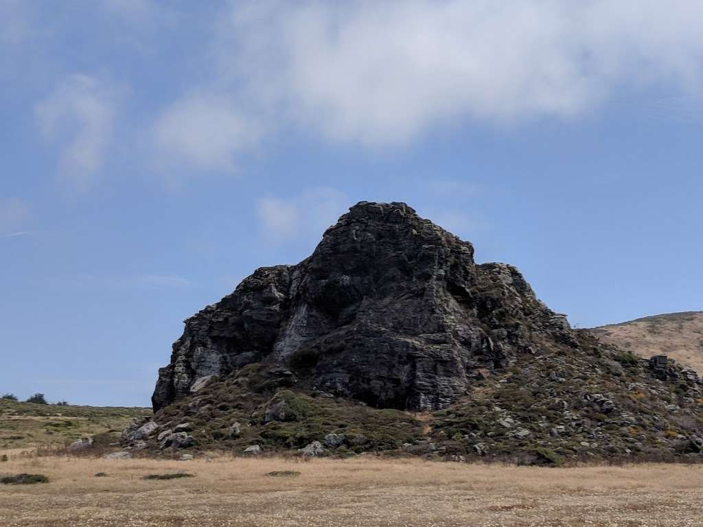 Kortum Trail Parking Lot | Shell Beach, Bodega Bay, CA 94923, USA