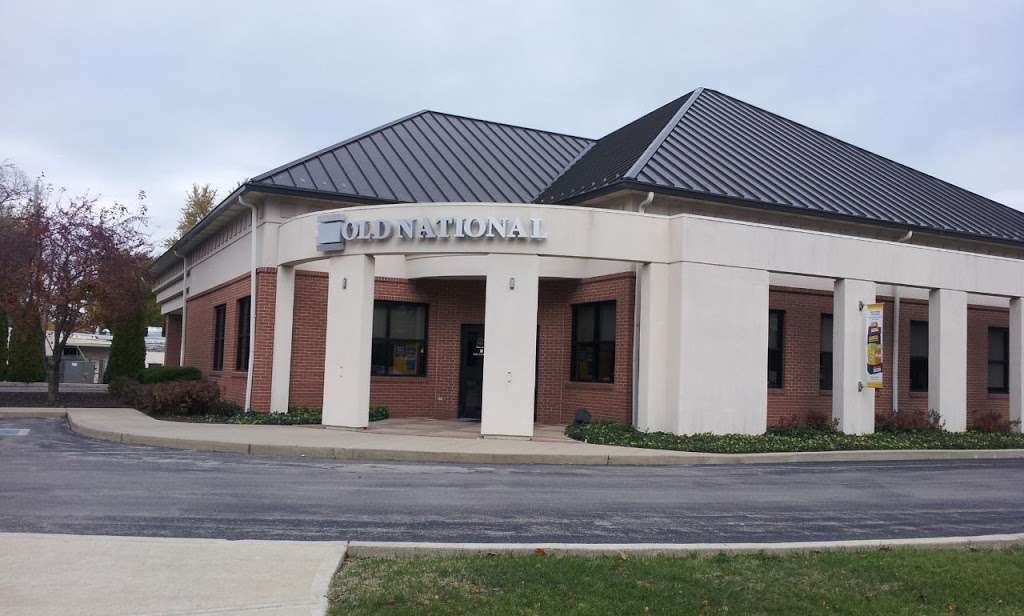 Old National Bank | 1501 Broadway, Anderson, IN 46012, USA | Phone: (765) 609-6300