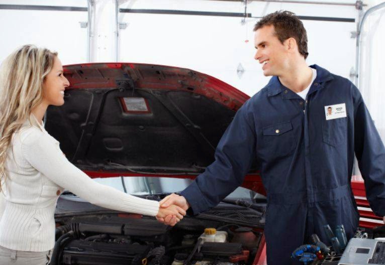 Manic Mechanic Auto Repair - Winter Park | 4785 Seminole Ave, Winter Park, FL 32792, USA | Phone: (407) 678-6111