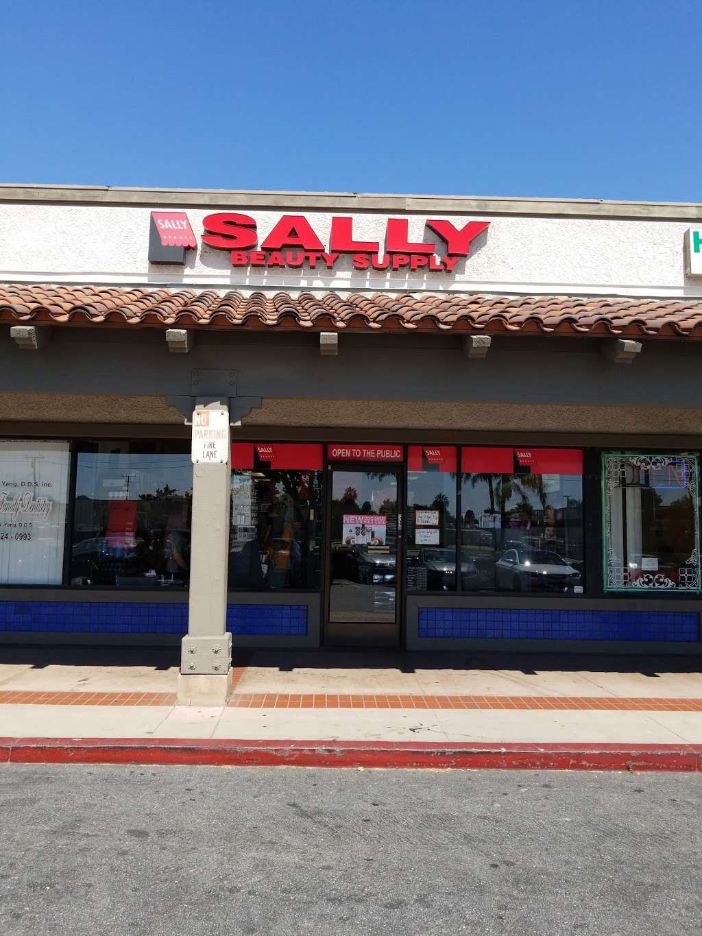 Sally Beauty | 25030 Alessandro Blvd #E, Moreno Valley, CA 92553, USA | Phone: (951) 485-6890