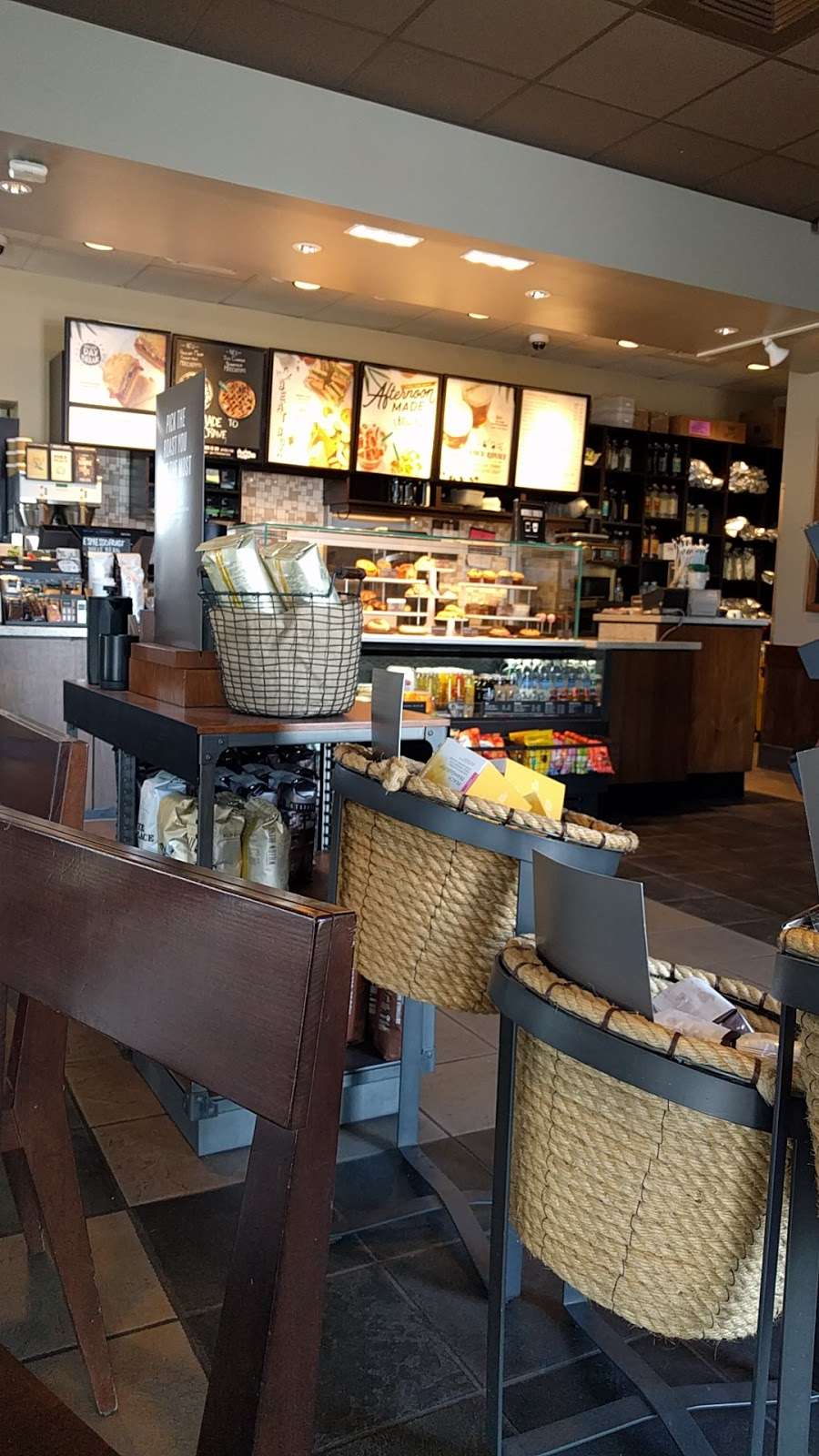 Starbucks | 6620 Monticello Rd, Shawnee, KS 66226, USA | Phone: (913) 441-0886