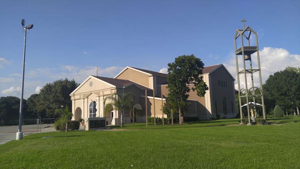 Saint Frances Cabrini Catholic Church | 10727 Hartsook St, Houston, TX 77034 | Phone: (713) 946-5768