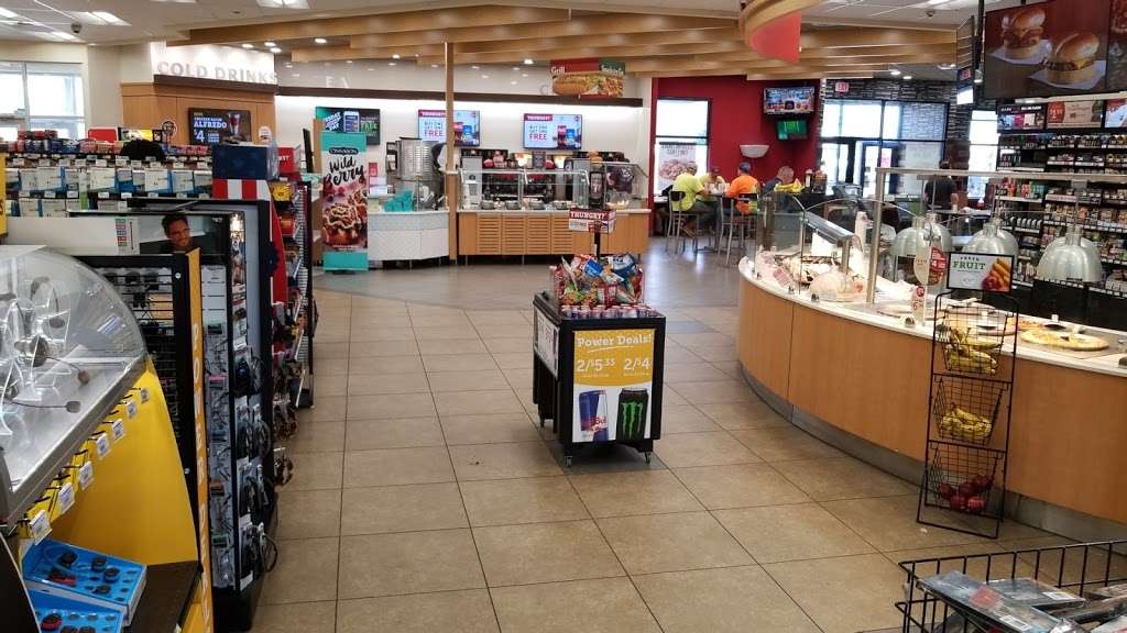 Pilot Travel Center | 40 E Laraway Rd, Joliet, IL 60433, USA | Phone: (815) 726-1634