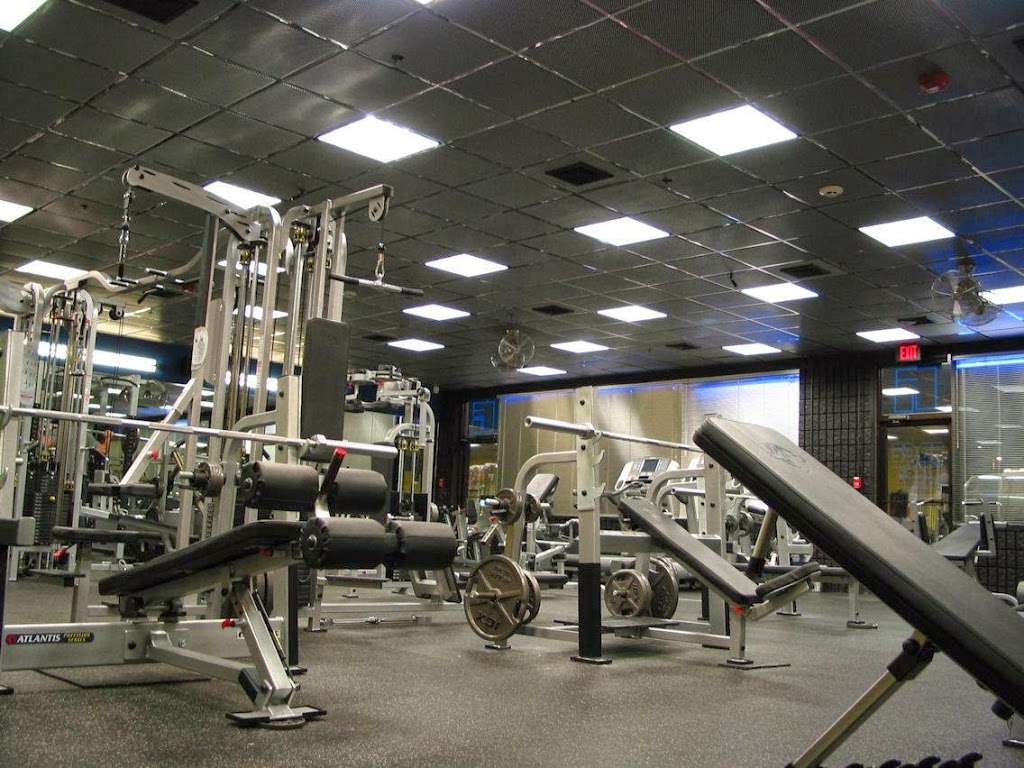 EDGE 24 Hour Private Fitness | 101 Broadway Rd #5, Dracut, MA 01826, USA | Phone: (978) 454-3247