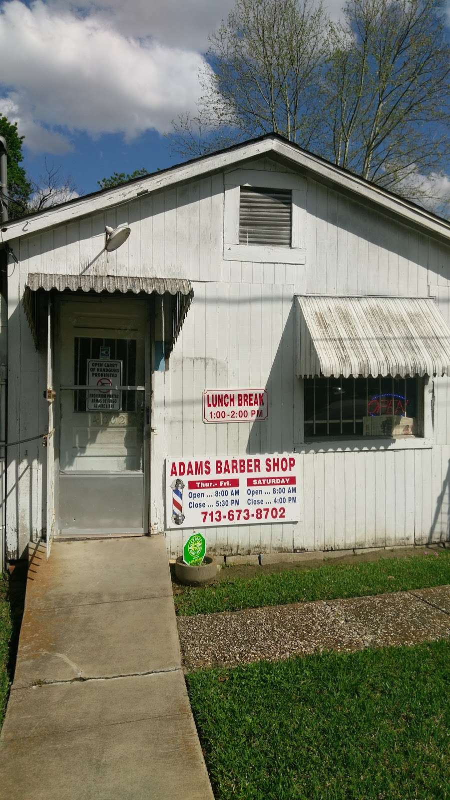 Adams Barber Shop | 5801 Crane St, Houston, TX 77026, USA | Phone: (713) 673-8702