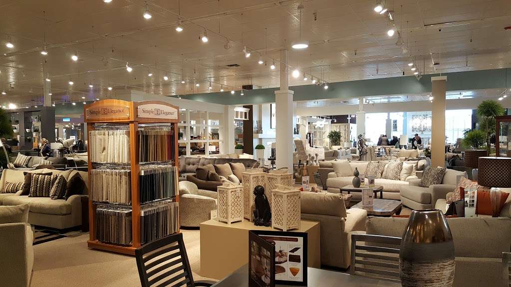 Cardis Furniture & Mattresses | 272-1 Lafayette Rd, Seabrook, NH 03874, USA | Phone: (603) 814-4300