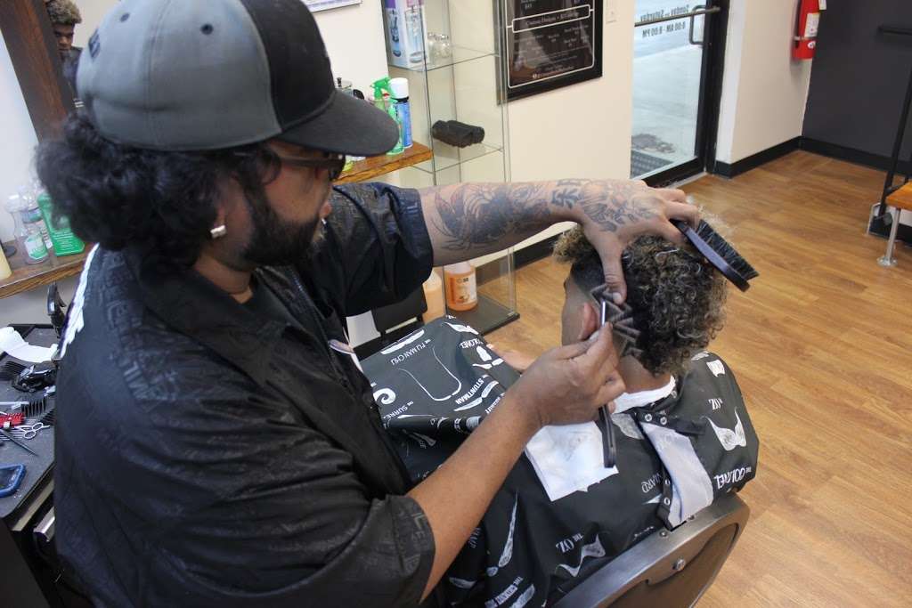 Vintage Blades Barbershop | 916 E Osceola Pkwy, Kissimmee, FL 34744, USA | Phone: (407) 910-4633