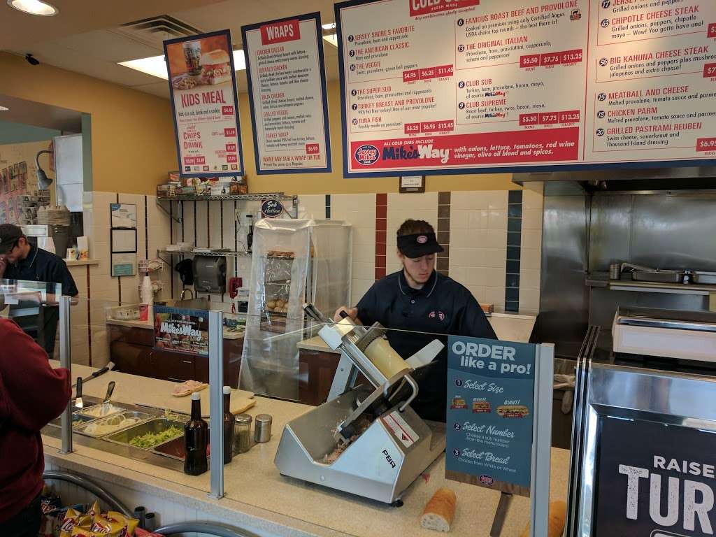 Jersey Mikes Subs | 1190 W Sunset Dr, Waukesha, WI 53189, USA | Phone: (262) 278-4070