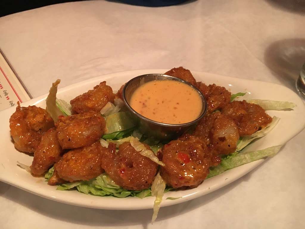 Stir Crazy Fresh Asian Grill | 1186 Northbrook Ct, Northbrook, IL 60062, USA | Phone: (847) 562-4800