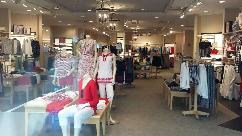 Talbots | 100 Reaville Ave, Flemington, NJ 08822, USA | Phone: (908) 284-1950