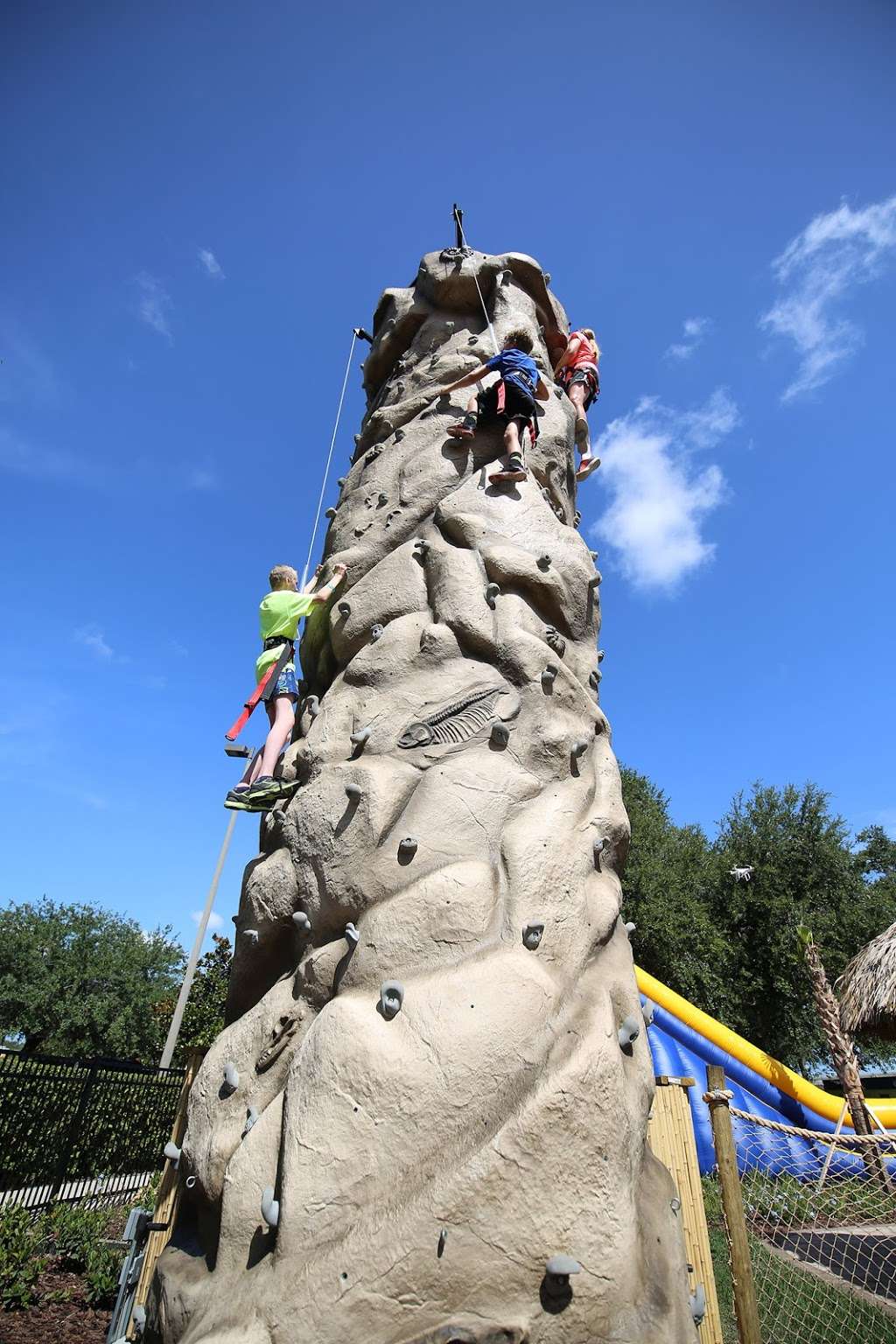 Castaway Cove Adventure Park | 5005 Calypso Cay Way, Kissimmee, FL 34746, USA | Phone: (407) 507-1992