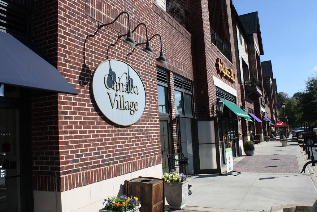 Cahaba Village | Cahaba Village Plaza, Mountain Brook, AL 35243, USA | Phone: (205) 939-3111