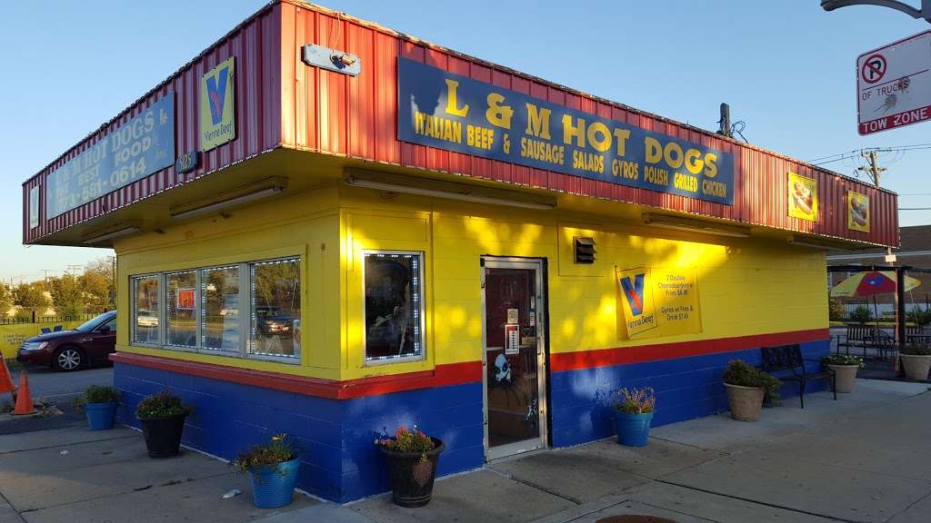 L & M Hot Dogs | 5125 W 47th St, Chicago, IL 60638, USA | Phone: (773) 581-0614