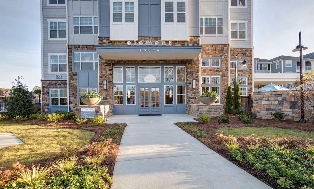 Element South Apartments | 15711 Clems Creek Lane, Charlotte, NC 28277 | Phone: (704) 542-0810