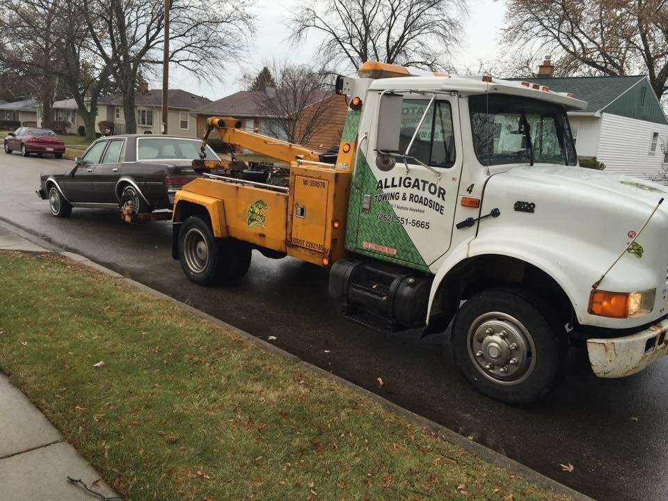 Alligator Towing | 9647, 5811, 1st St, Racine, WI 53403, USA | Phone: (262) 551-5665