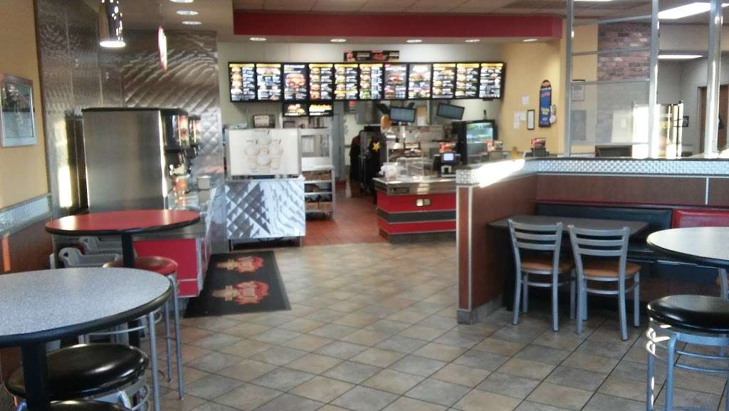 Carls Jr. | 4970 Blue Diamond Rd, Las Vegas, NV 89139, USA | Phone: (702) 263-1856