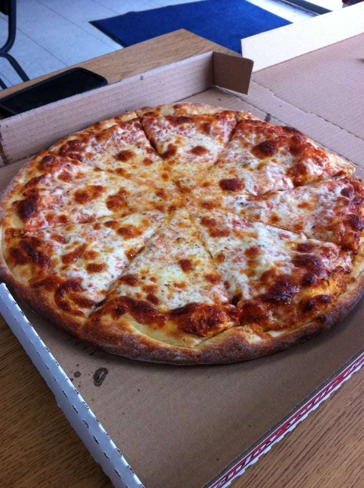 Mikes Giant New York Pizza 2 | 1144 Hollister St, San Diego, CA 92154 | Phone: (619) 423-6080