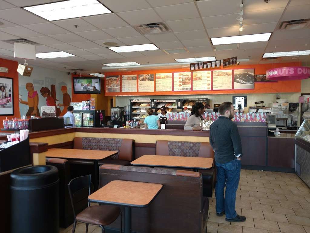 Dunkin Donuts | 15640 Old Columbia Pike, Burtonsville, MD 20866, USA | Phone: (301) 476-7305