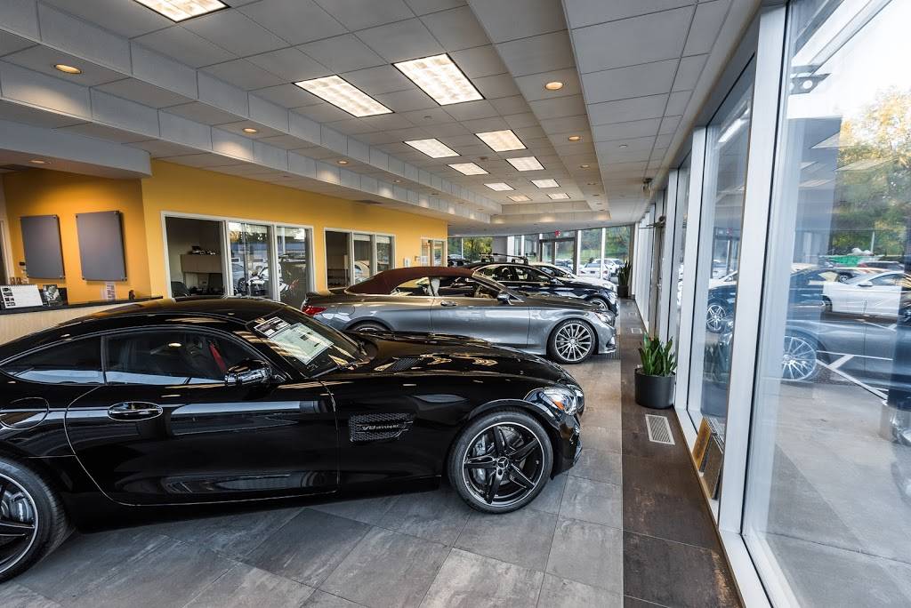 Mercedes-Benz of St. Paul | 2780 Maplewood Dr, Maplewood, MN 55109, USA | Phone: (651) 321-5228