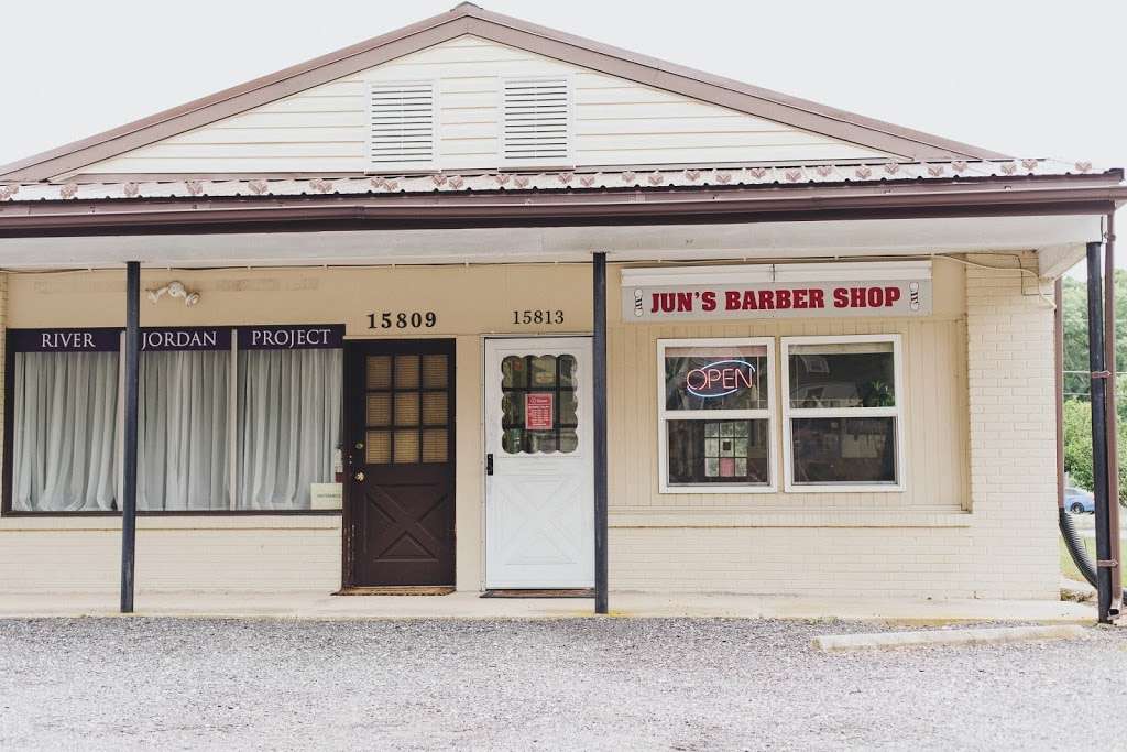 JUN’S BARBER SHOP | 2222, 15813 Livingston Rd, Accokeek, MD 20607, USA | Phone: (301) 753-7142