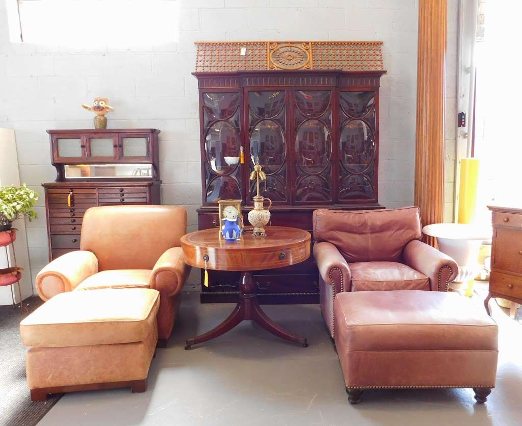 Chatsworth Antiques & Consignments LLC | 510 Ogden Ave, Mamaroneck, NY 10543 | Phone: (914) 698-1001