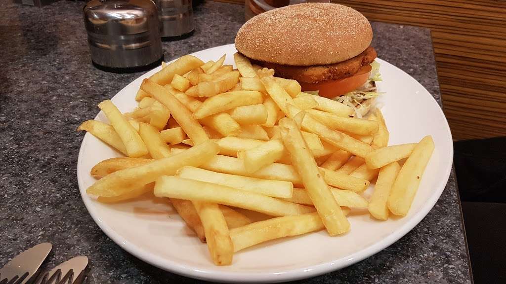 Wimpy | 95 High St, Eltham, London SE9 1TD, UK | Phone: 020 8850 8801